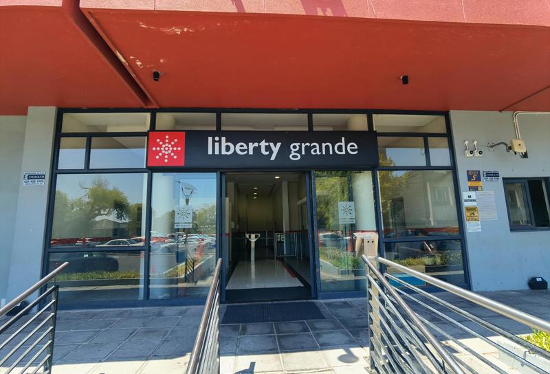 1 Bedroom Property for Sale in Goodwood Estate Western Cape